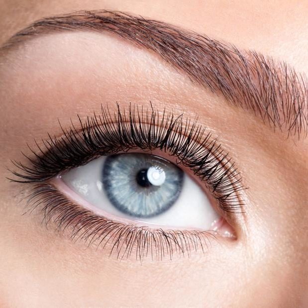 Tout-savoir-sur-la-micro-pigmentation-des-sourcils_carrousel_quejadore